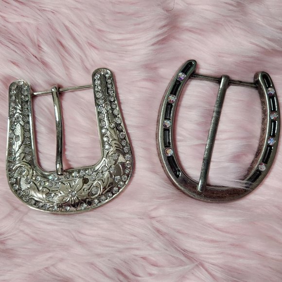 Western Floral Rhinestone Silver Colored Horseshoe Belt Buckles 2 LOT - Picture 1 of 3
